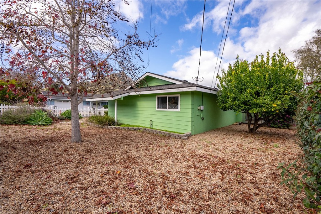 248 E Foothill Boulevard