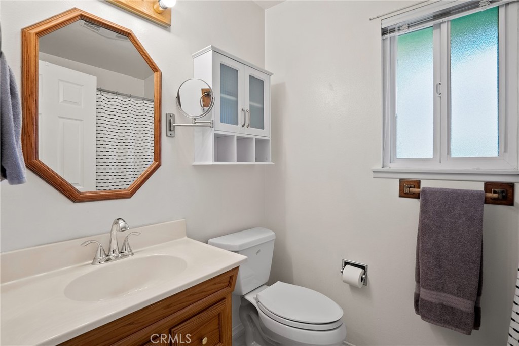 248 E Foothill Boulevard