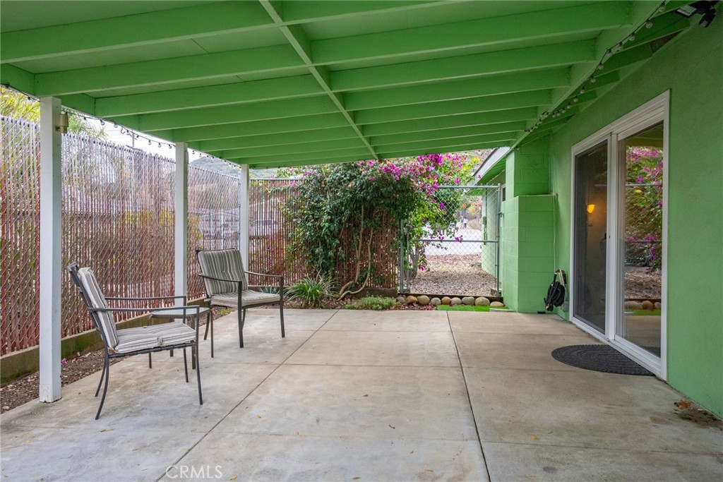 248 E Foothill Boulevard