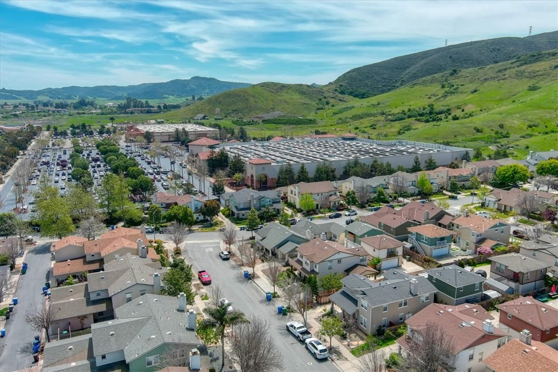 1756 Singletree Court