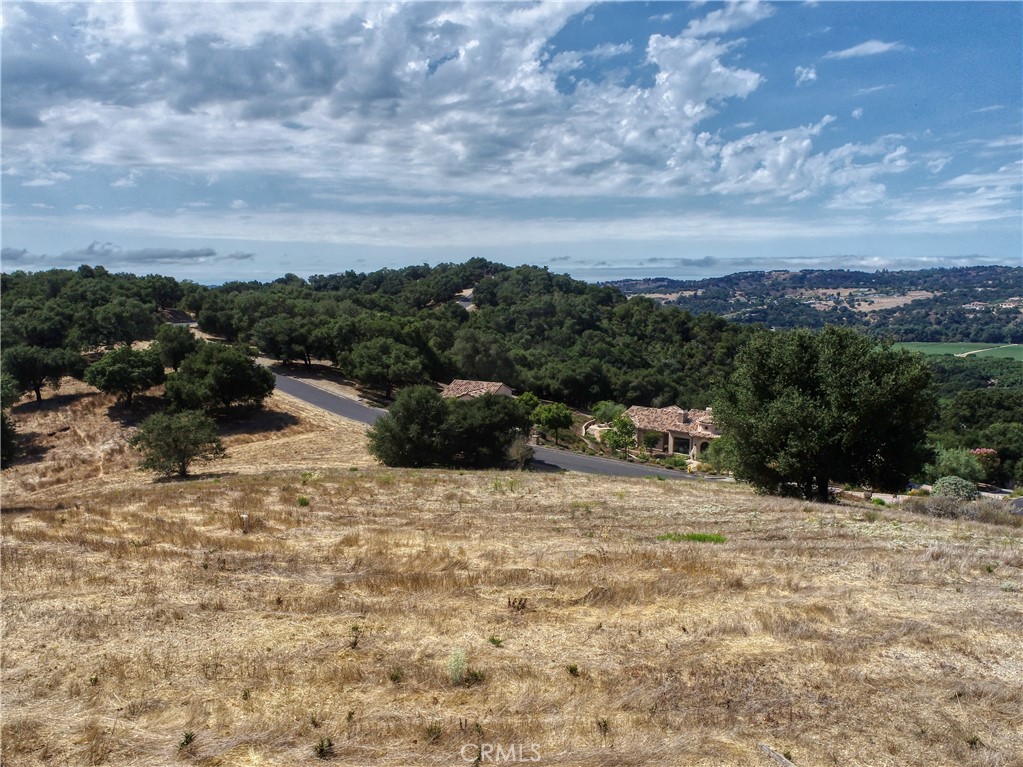 720 Avenida Alcola
