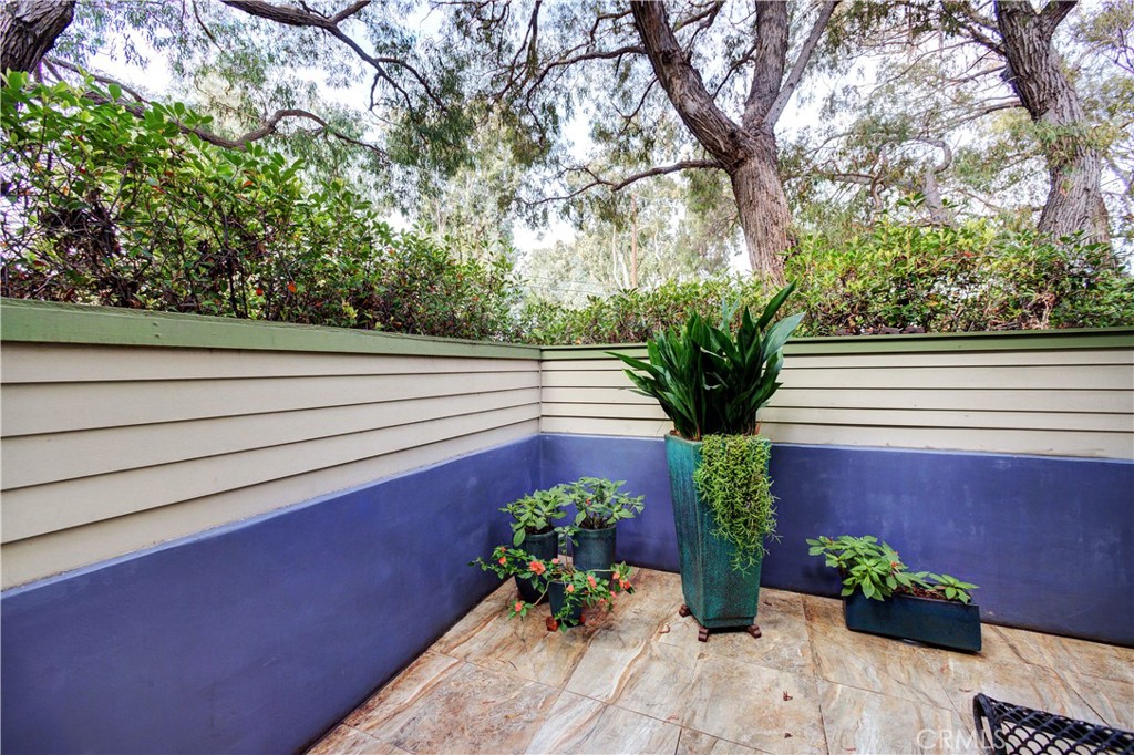 1445 Prefumo Canyon Road 1