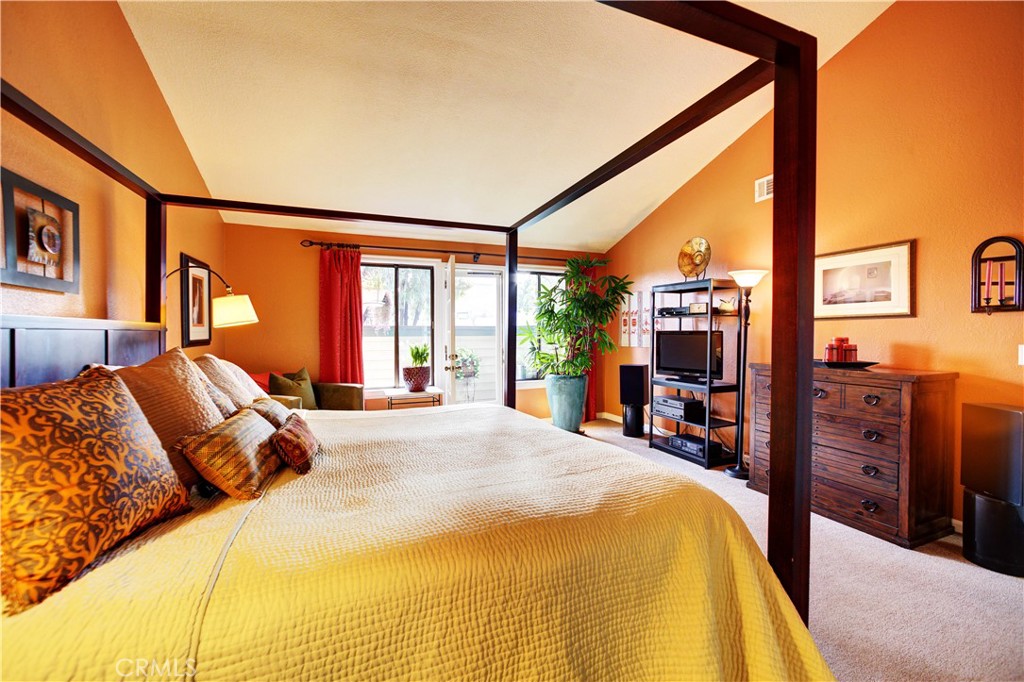 1445 Prefumo Canyon Road 1