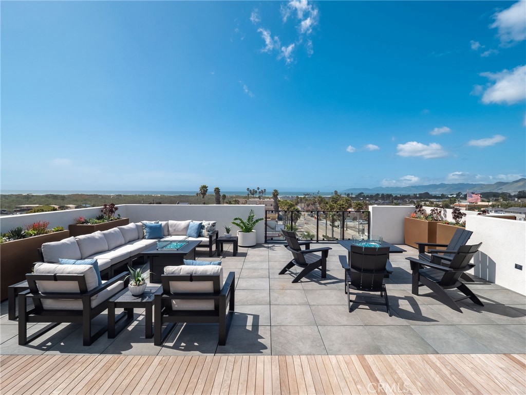 402 W. Grand Ave 409