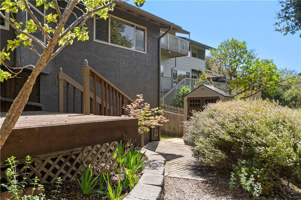 525 May Street