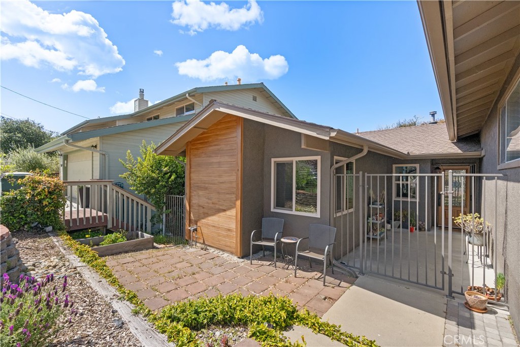 525 May Street