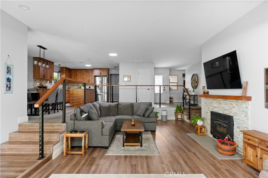 525 May Street