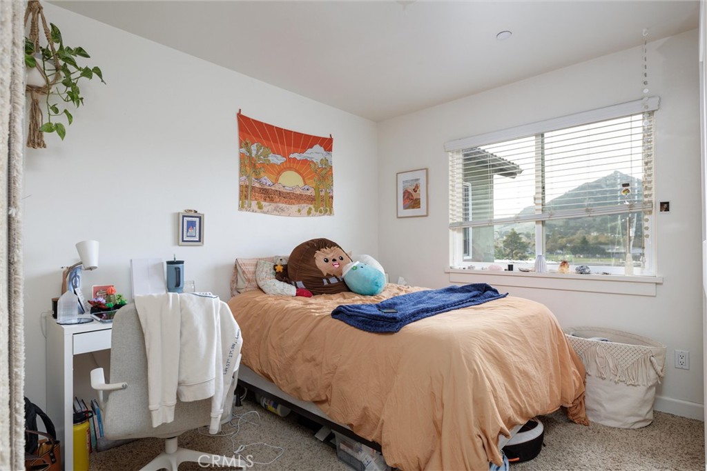 243 N Chorro Street 9