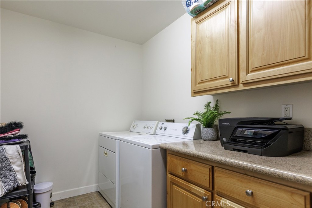 243 N Chorro Street 9