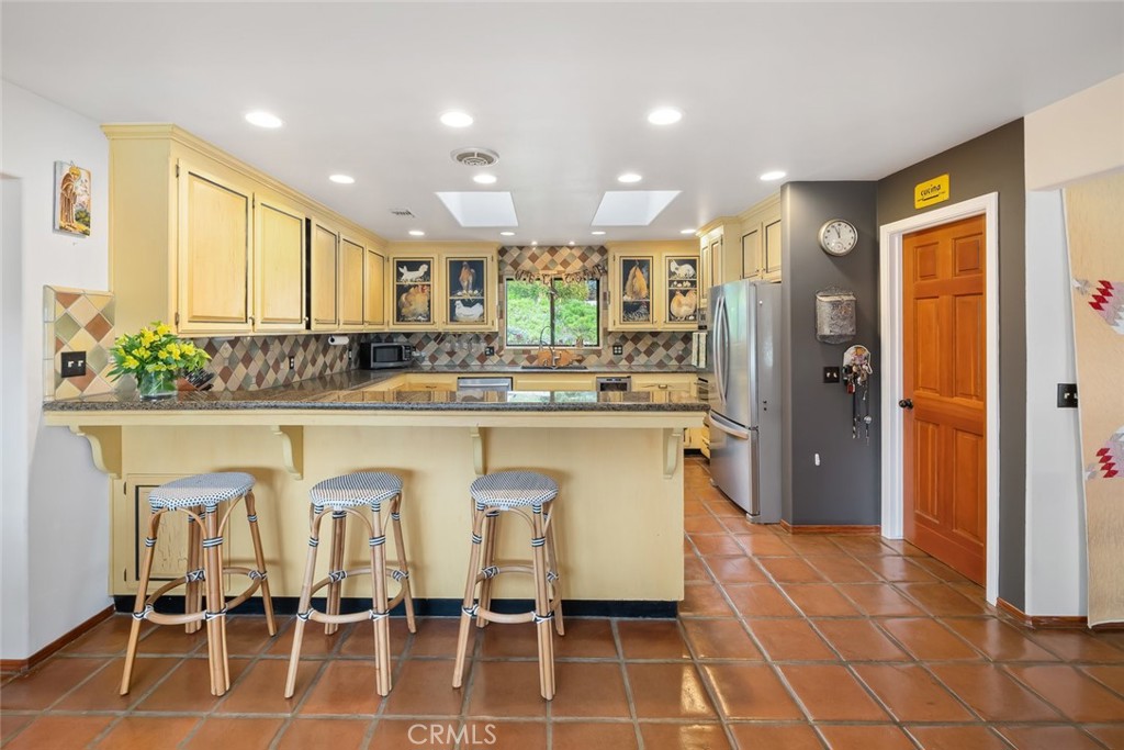 9205 Balboa Rd.