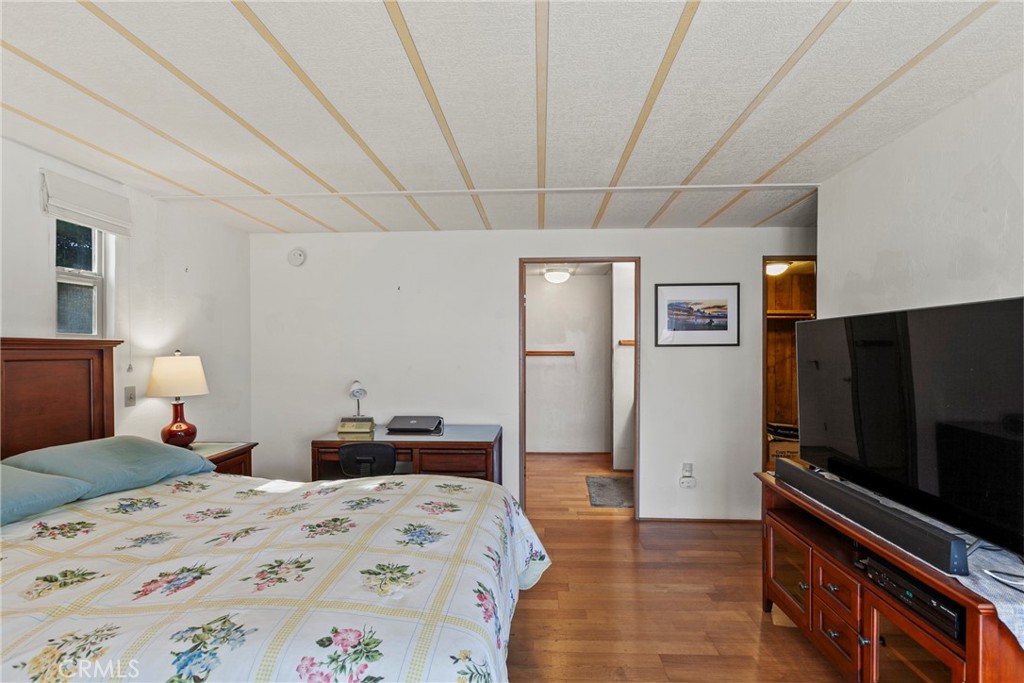 1637 Gathe Drive 32