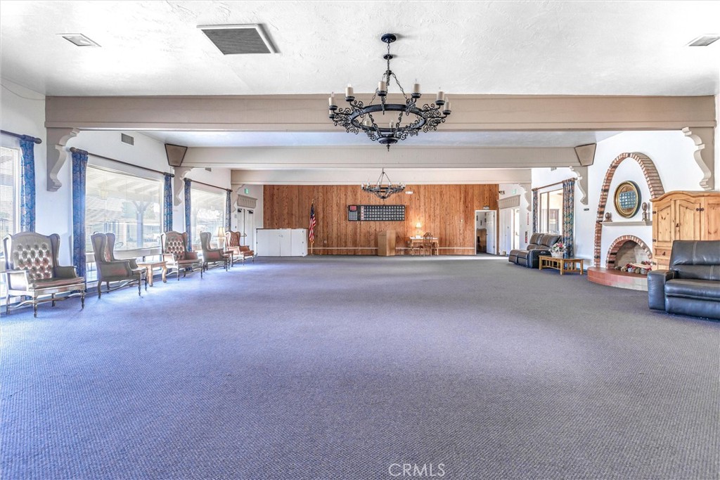 519 W Taylor Street 152