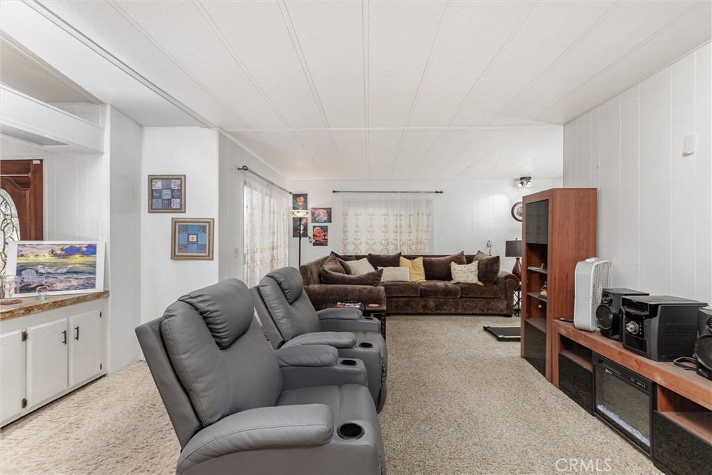 519 W Taylor Street 152