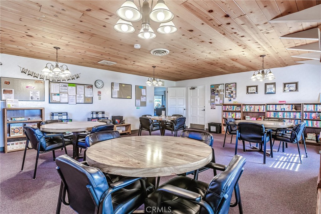 519 W Taylor Street 152