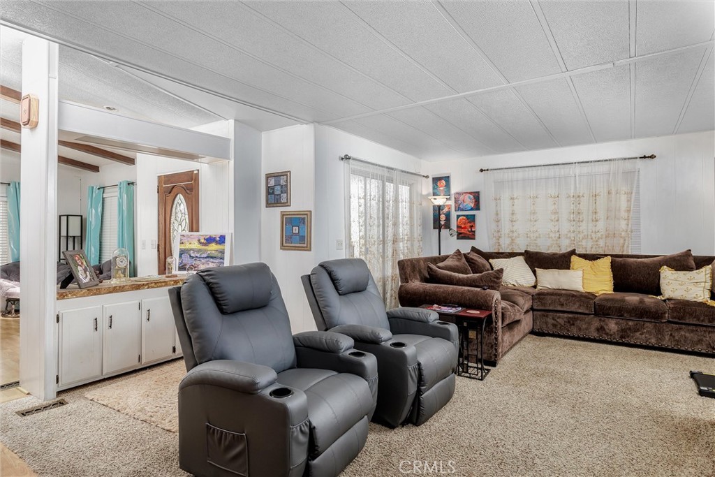 519 W Taylor Street 152