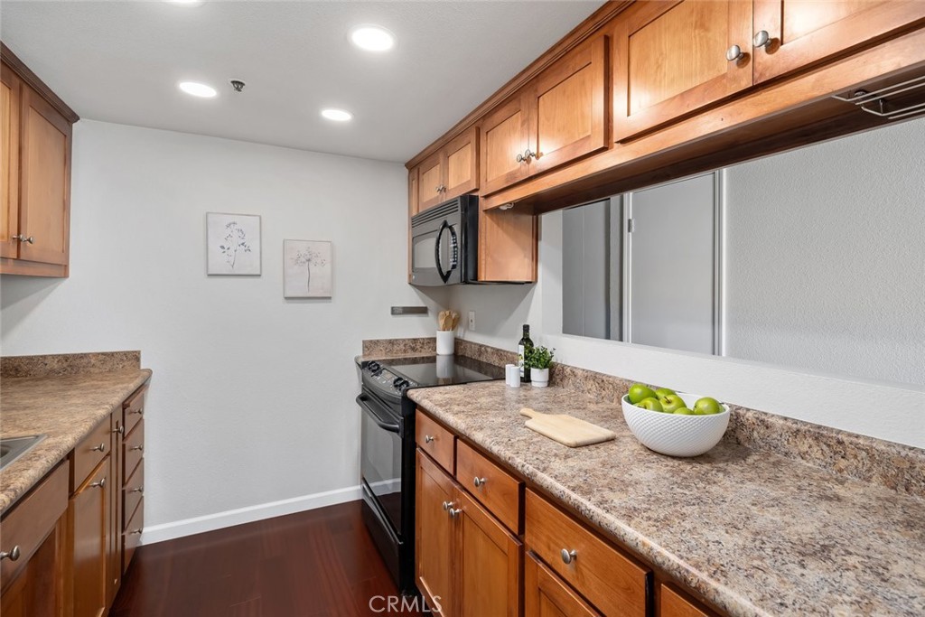 1031 Southwood Drive B