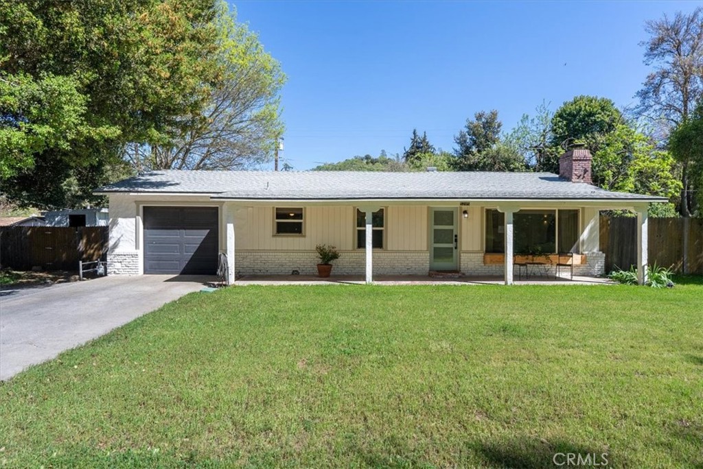 5285 Ensenada Avenue