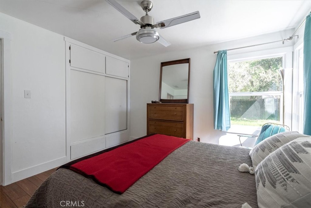 5285 Ensenada Avenue