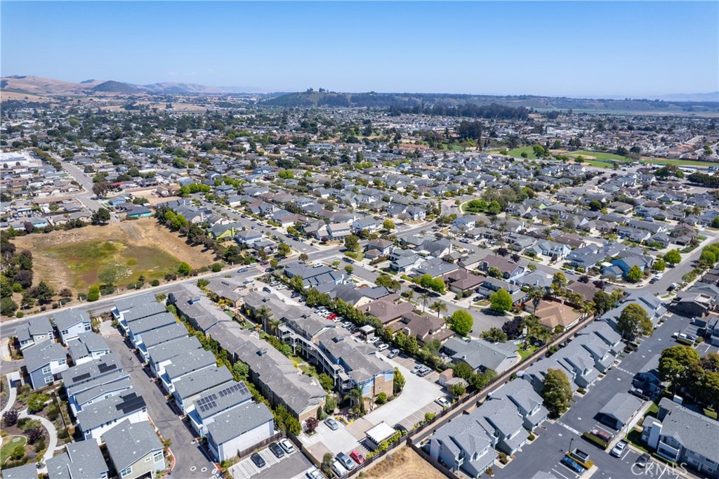 1550 Strawberry Avenue