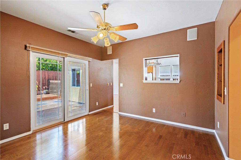 1550 Strawberry Avenue