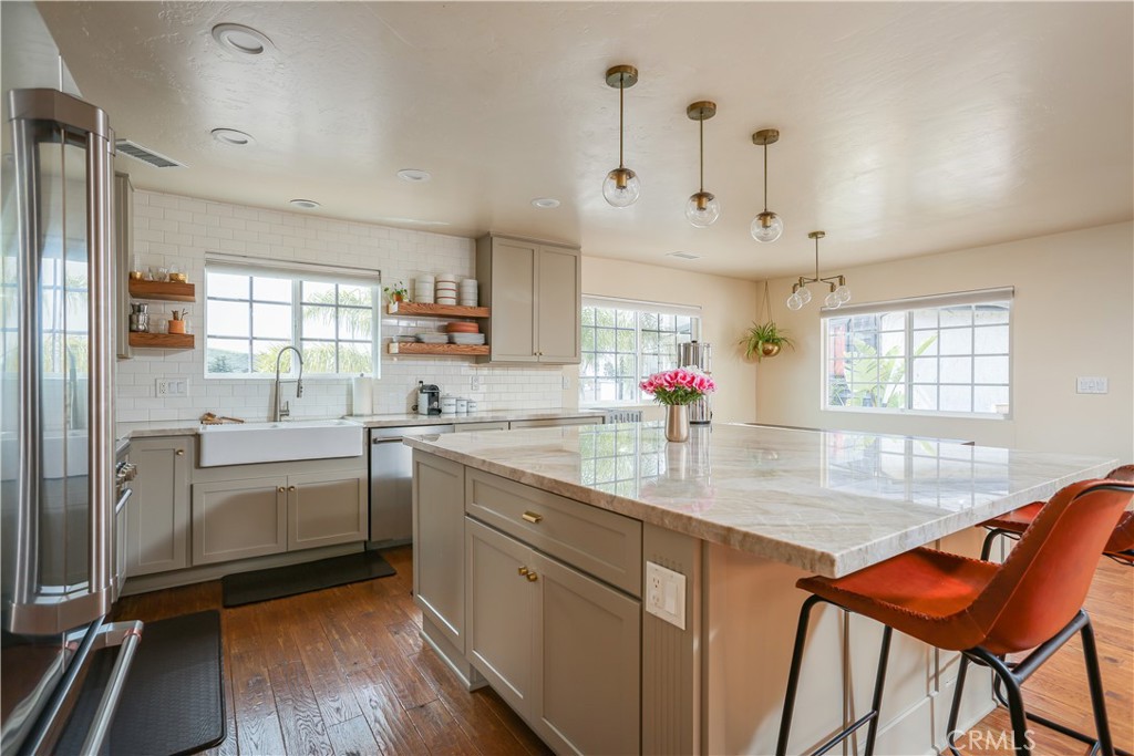 807 Plata Road