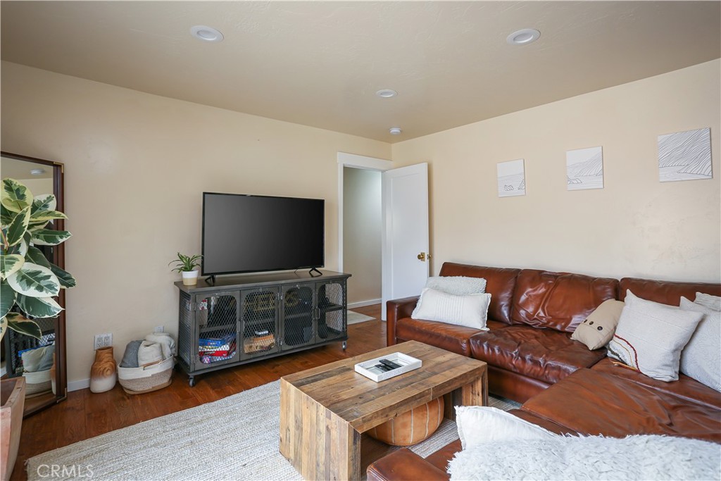 807 Plata Road