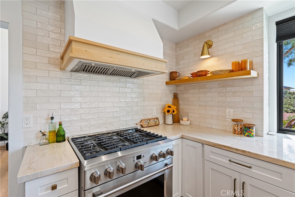 433 Emerald Bay Drive