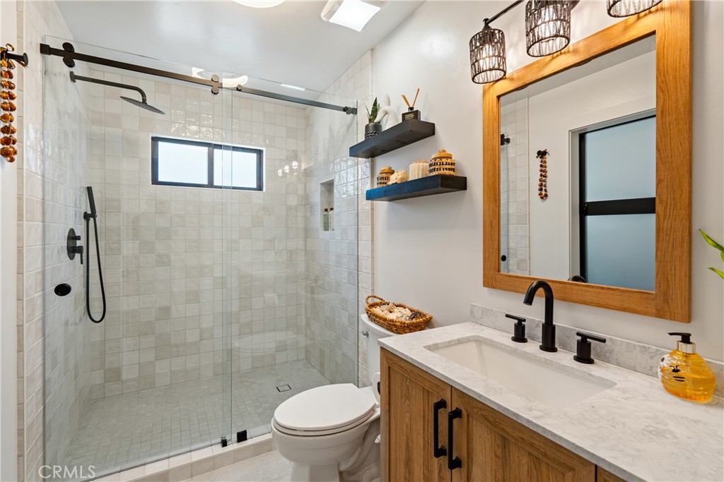 433 Emerald Bay Drive