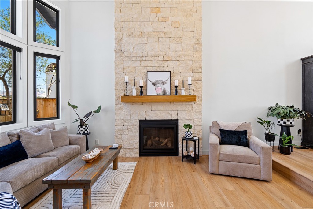 433 Emerald Bay Drive