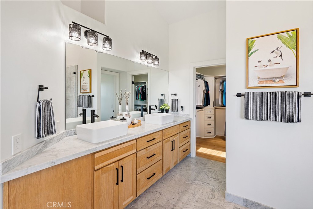 433 Emerald Bay Drive