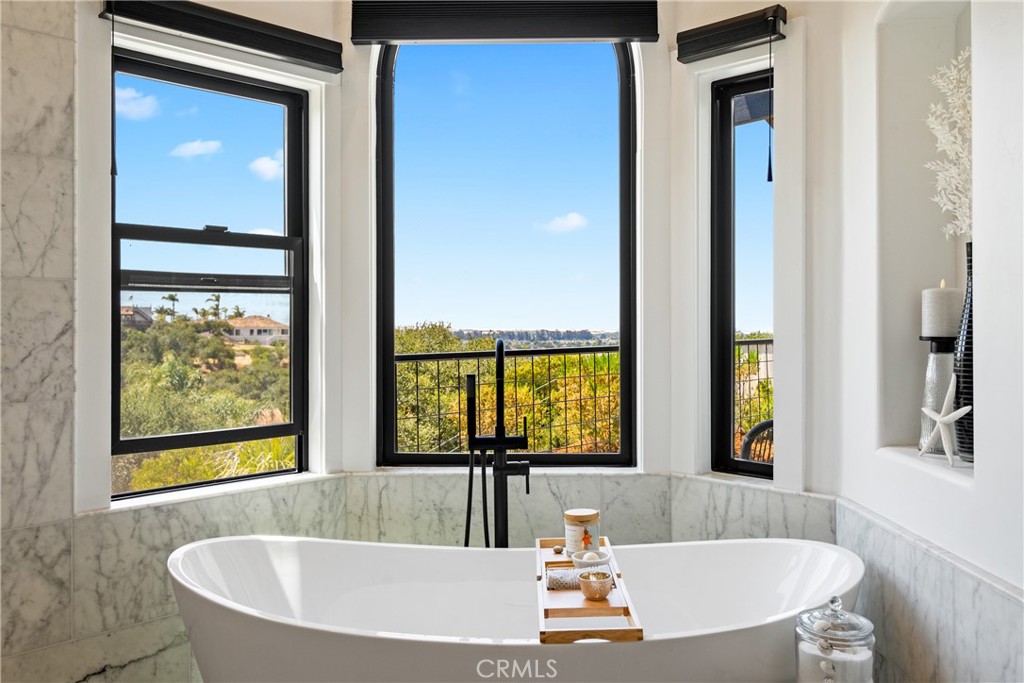 433 Emerald Bay Drive