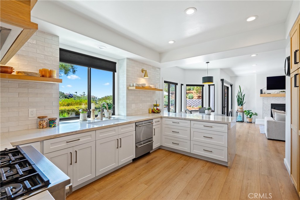 433 Emerald Bay Drive