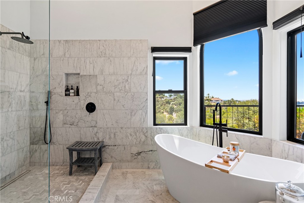 433 Emerald Bay Drive