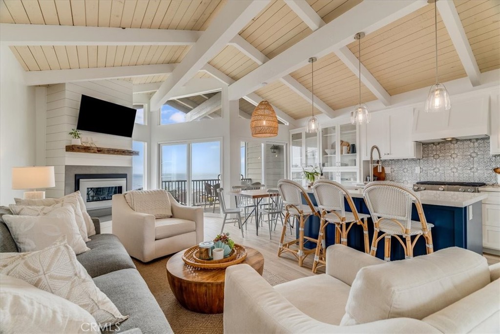 2251 Shell Beach Rd 13