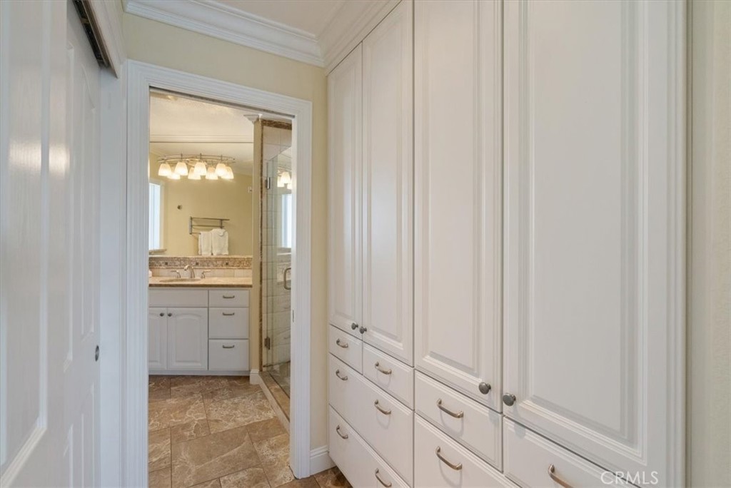 2251 Shell Beach Road 19