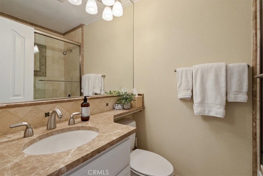 2251 Shell Beach Road 19