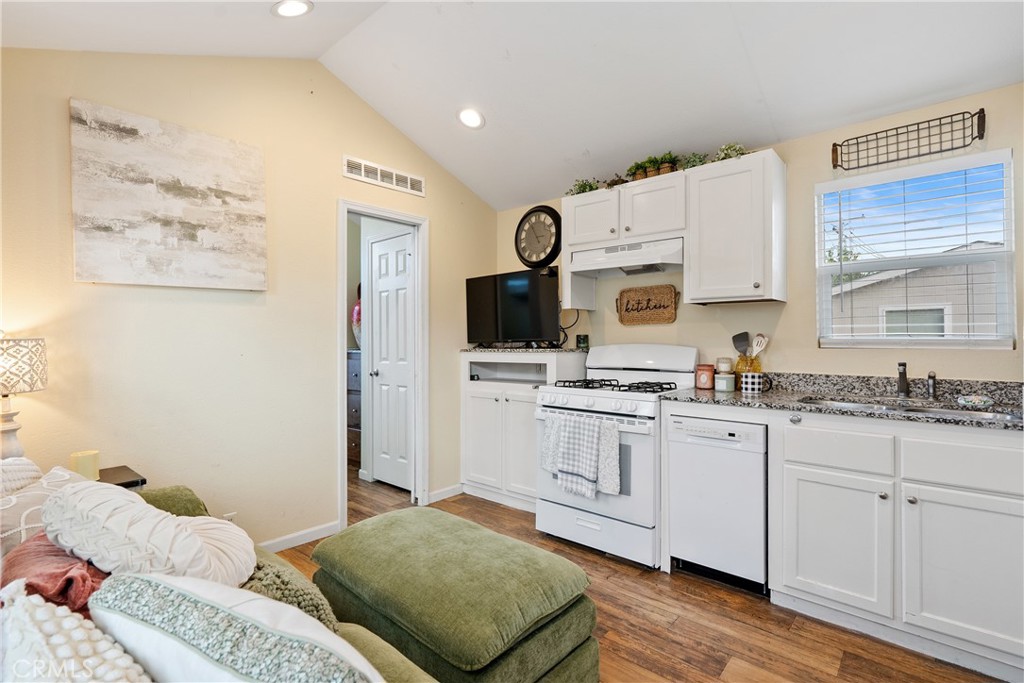 145 South Street B5