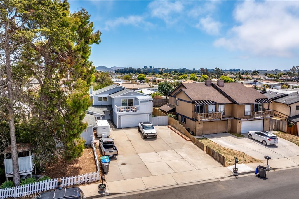 1215 S 16th