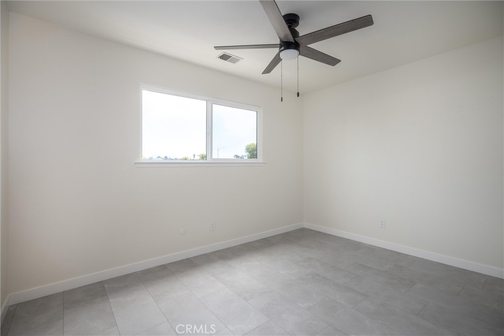 1215 S 16th