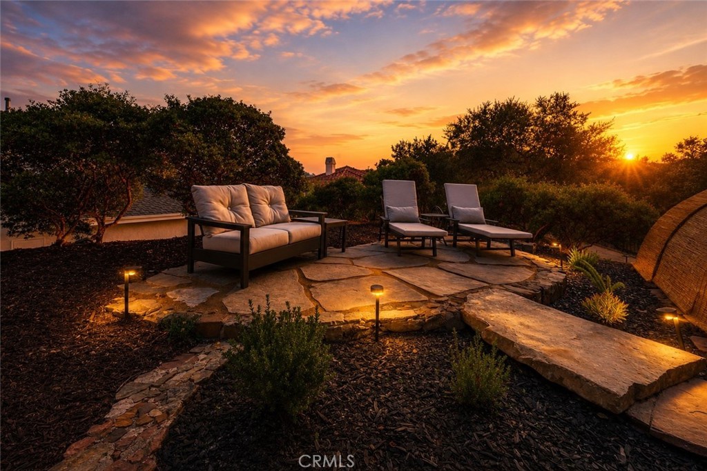 432 Emerald Bay