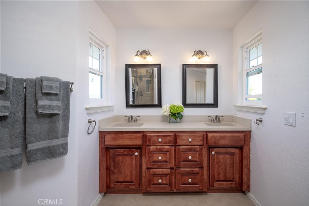 432 Emerald Bay