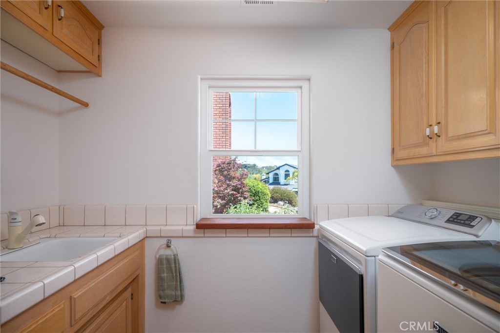 432 Emerald Bay