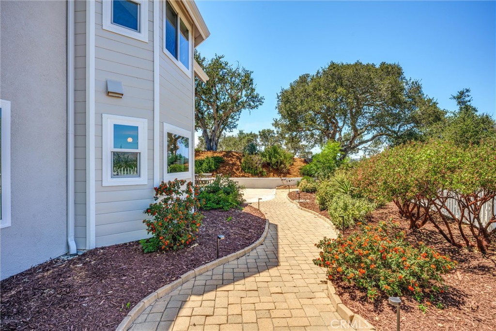 432 Emerald Bay