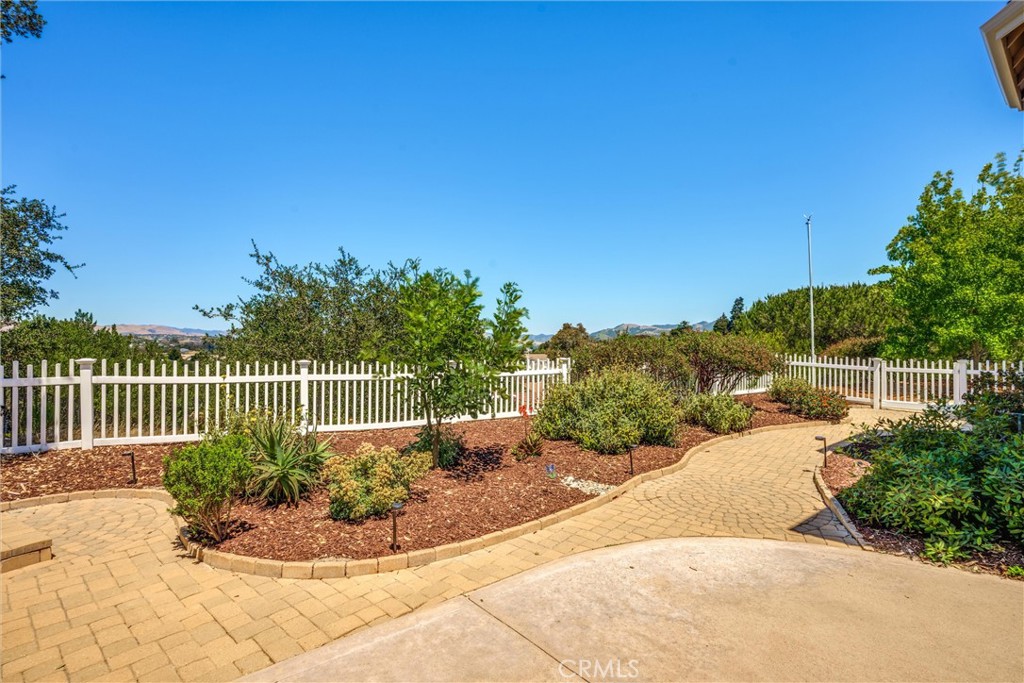 432 Emerald Bay