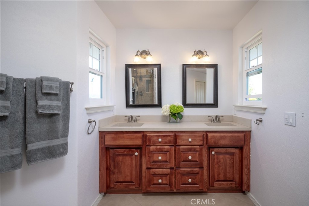 432 Emerald Bay