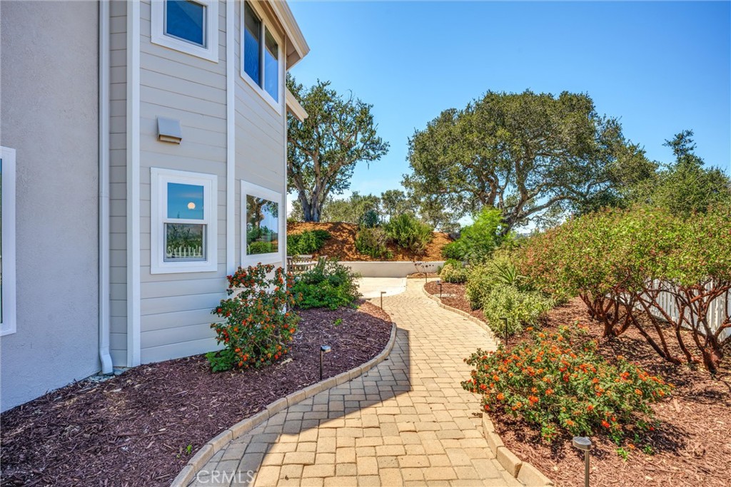 432 Emerald Bay