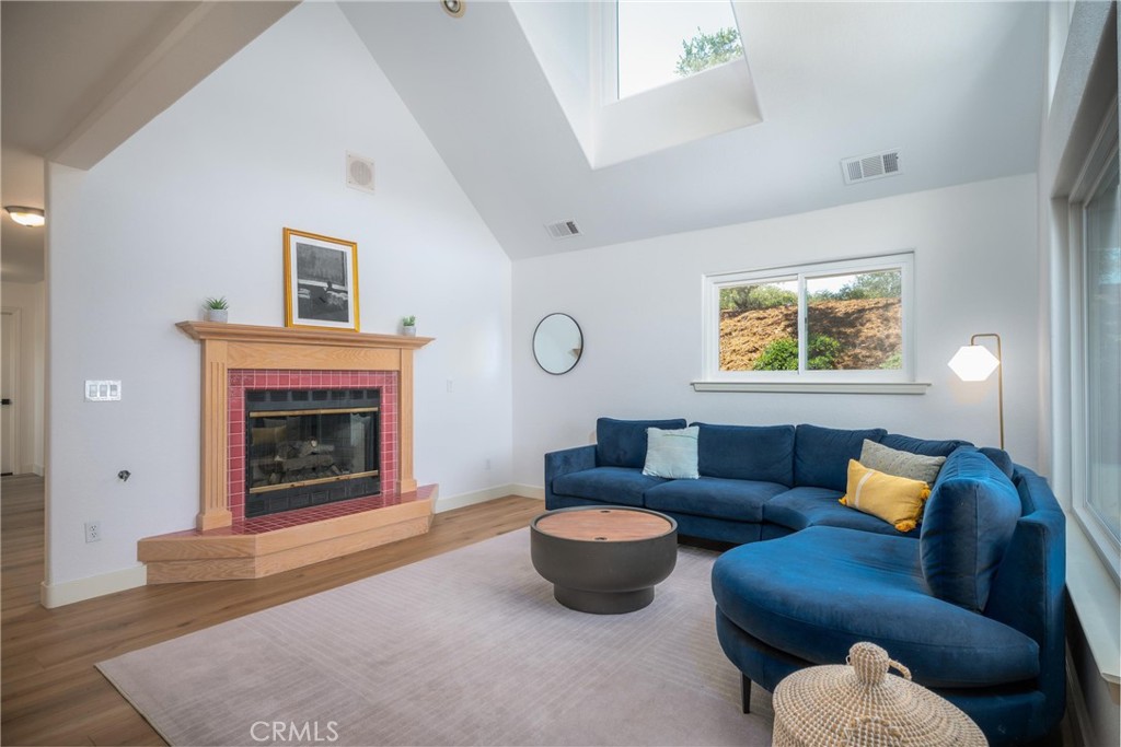 432 Emerald Bay