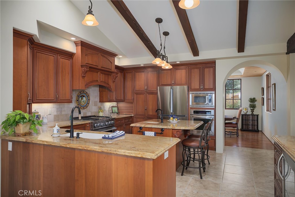 655 Mission Springs Road