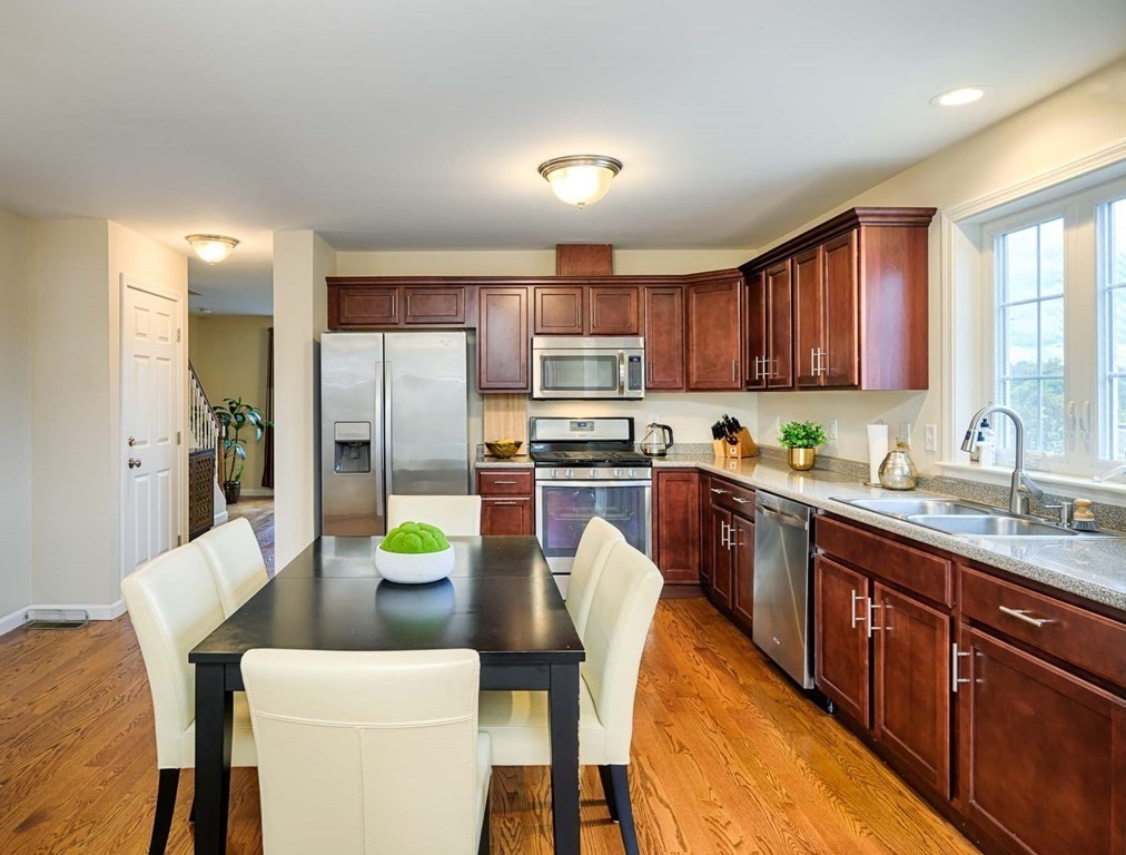 5 Oak Hill Rd Unit: 5