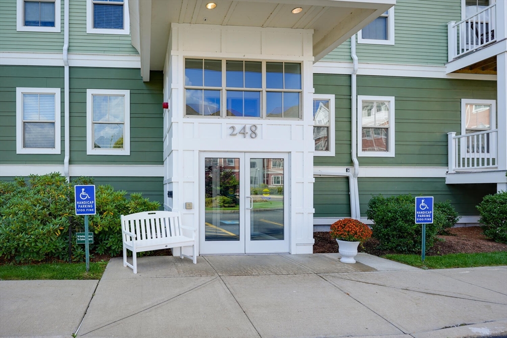 248 Main # 415
